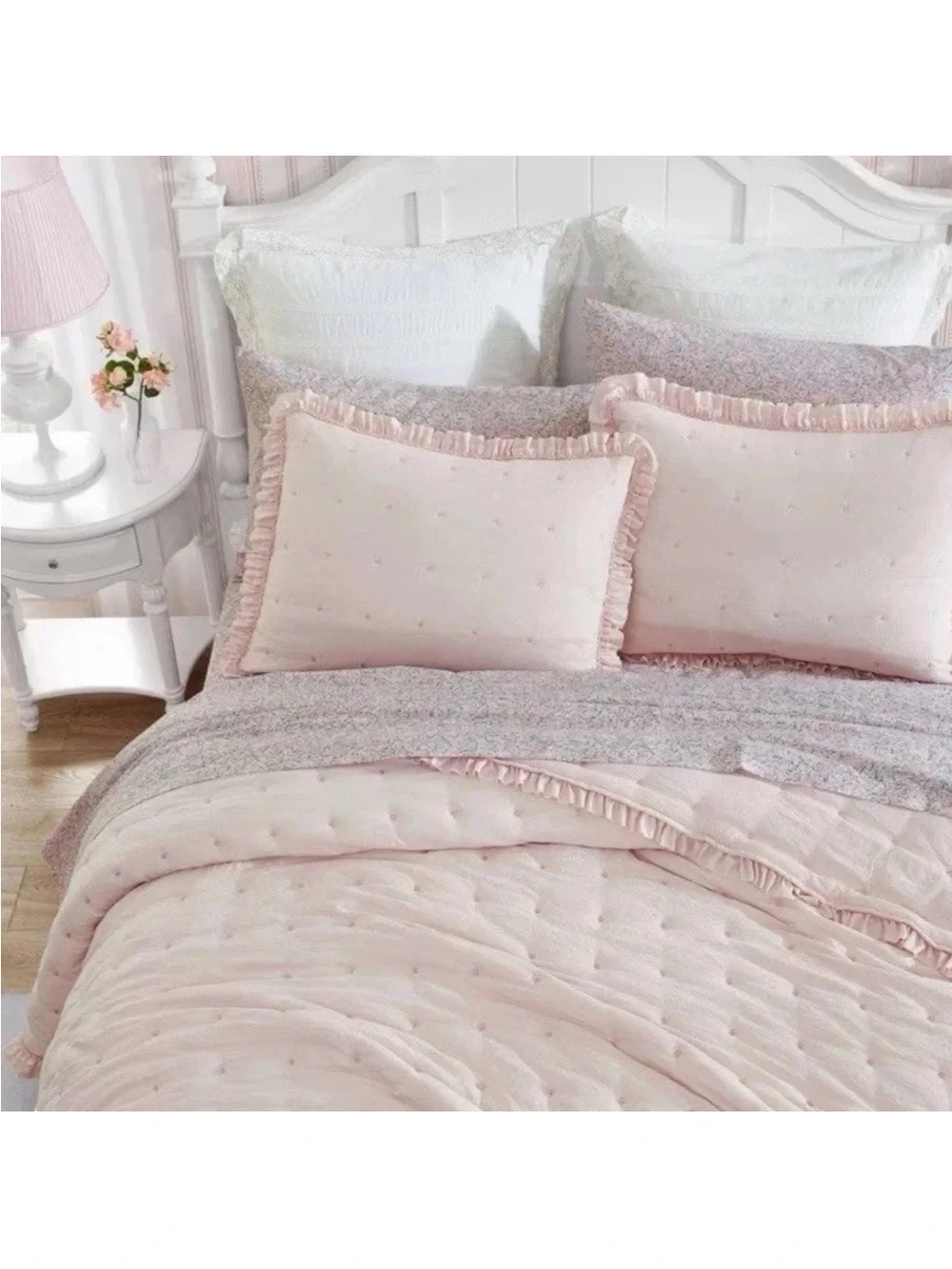 Laura Ashley Hailee Pink Full/Queen Ruffle Quilt Set 3-Piece NWT